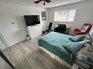 Photo 19- click for photo gallery